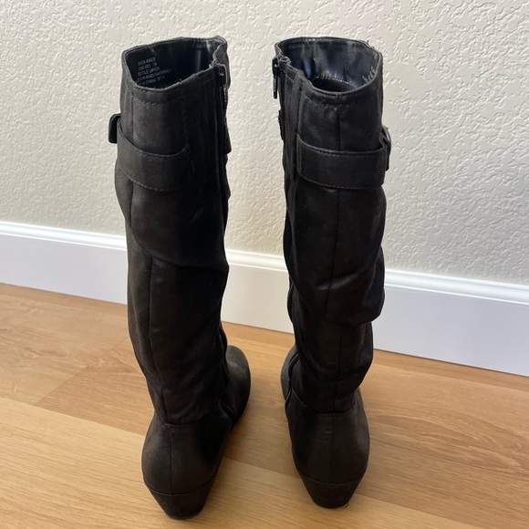 G.H. Bass & Co Kacie Knee High Boots - Picture 5 of 8